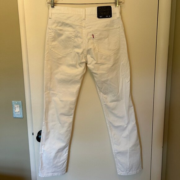 Levi's women's white skinny jeans, sz W30 L30 - Picture 6 of 13
